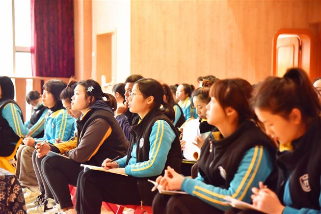 棠外实验幼儿园教师心理健康培训