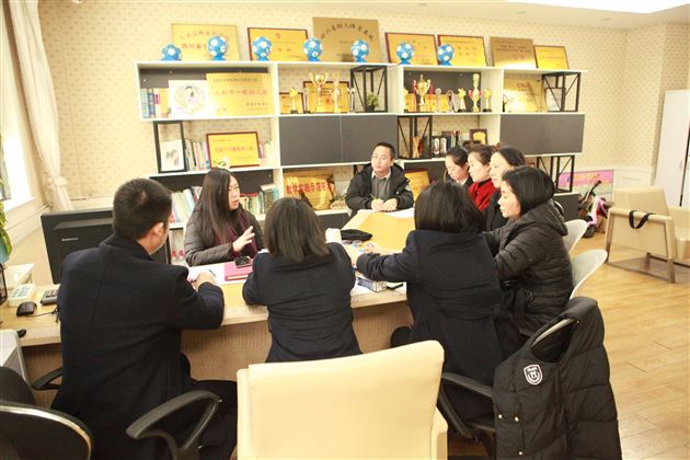 凝心聚力抗疫情 棠外实幼在行动