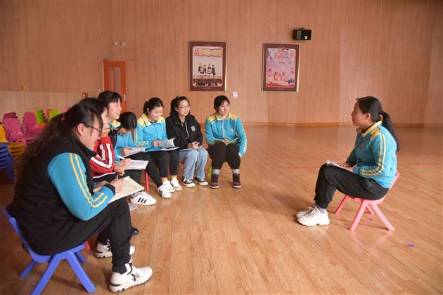 把握时代新方向 共读共研提质量——棠外实验幼儿园开展《幼儿园保育教育质量评估指南》专项学习