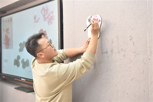 春风十里 棠外宠你——记棠外“女神节”系列趣味活动 