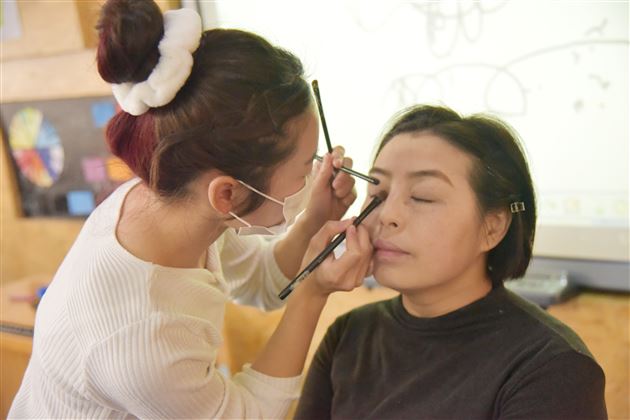 人间最美三月天 实幼巾帼绽芳华——棠外实验幼儿园开展三八节活动