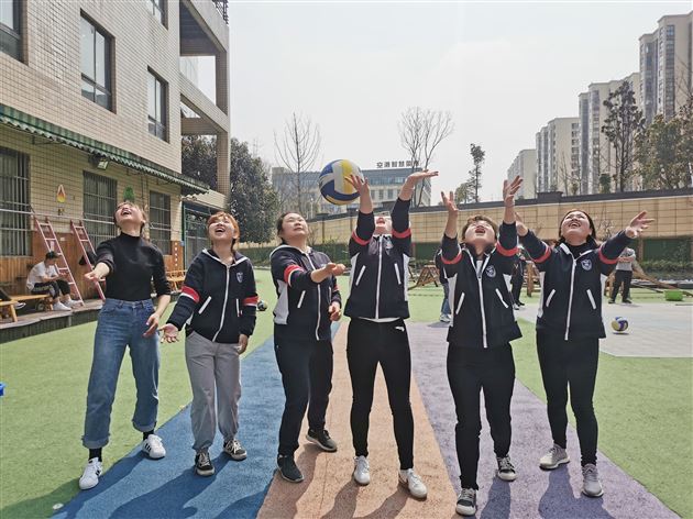 人间最美三月天 实幼巾帼绽芳华——棠外实验幼儿园开展三八节活动