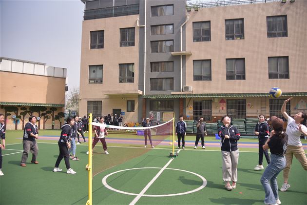 人间最美三月天 实幼巾帼绽芳华——棠外实验幼儿园开展三八节活动