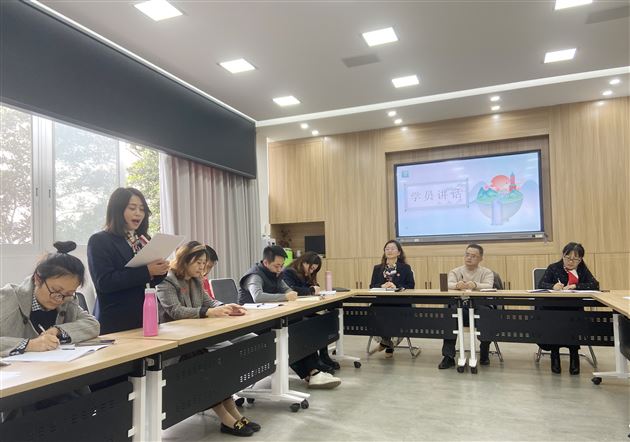 棠外附小刘旭工作室开展活动