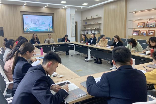 棠外附小刘旭工作室开展活动