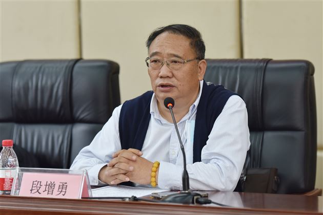 四川省教科院学术委员会副主任段增勇