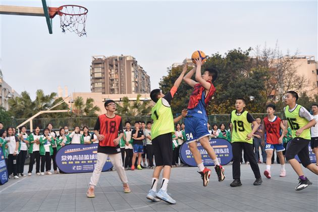 球场显身手 运动展激情——棠外初中第三届3X3校园班级篮球联赛圆满落幕 