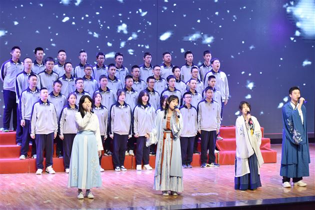 春风伴歌又一年——棠外高一合唱比赛圆满落幕 