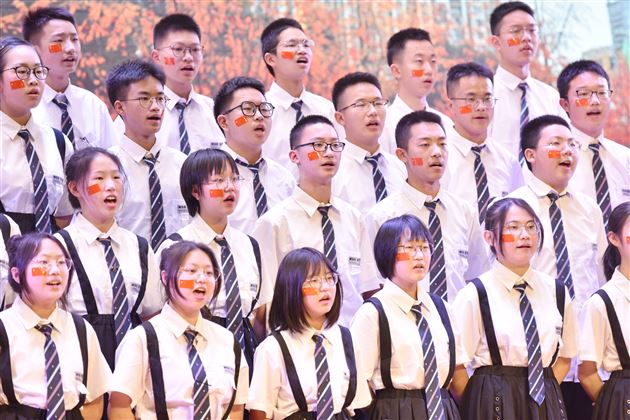 春风伴歌又一年——棠外高一合唱比赛圆满落幕 