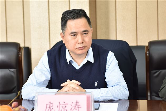 科研兴校 文化育人——棠外高中语文组主研的四川省教育科研资助金项目子课题顺利开题