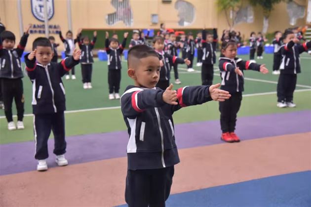 快乐运动促成长 活力早操展童心——棠外实验幼儿园举行2022春季早操评赛