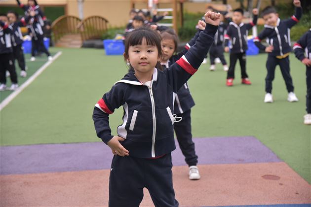 快乐运动促成长 活力早操展童心——棠外实验幼儿园举行2022春季早操评赛