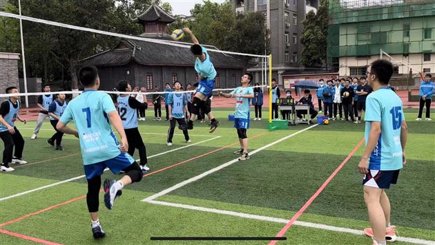 棠外高中男排参加双流区中小学生校园排球赛勇夺冠军