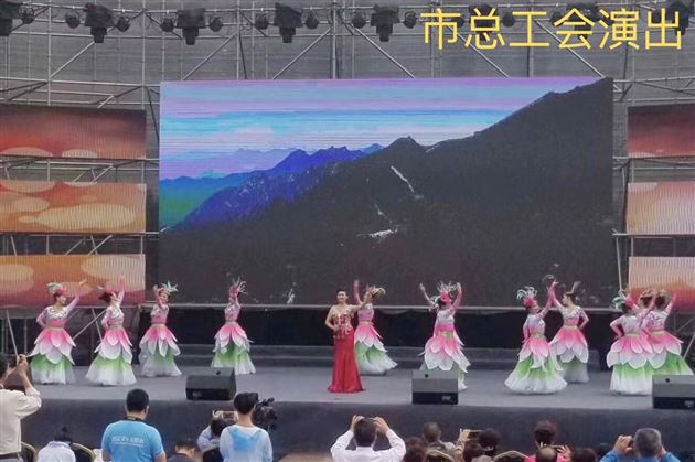 棠外杜静老师被聘为“成都市音乐学业水平题库研制中心组成员”