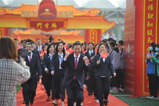 大千气象 只此风华——记棠外高2022届高三成人礼暨高考冲刺活动 