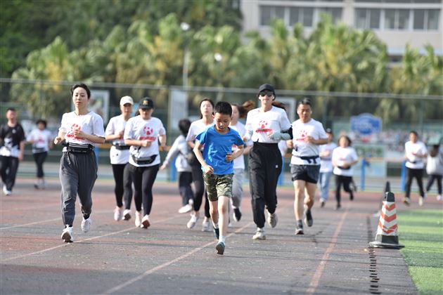 棠外第五届教职工校园欢乐跑成功举办
