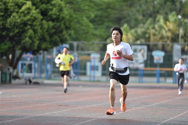 棠外第五届教职工校园欢乐跑成功举办