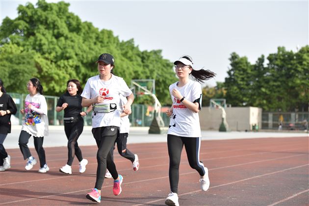 棠外第五届教职工校园欢乐跑成功举办