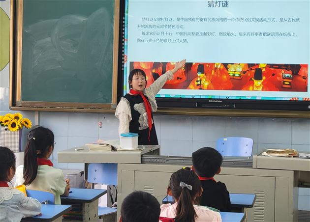 探寻传统节日  根植中华文化——记棠外附小三年级语文综合实践活动