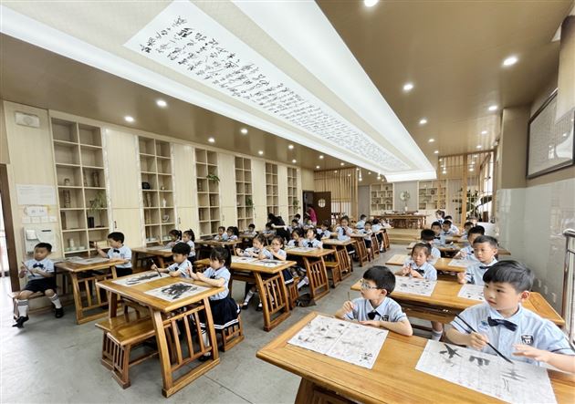 幼小衔接，我们在行动——棠外实验幼儿园大班参观小学