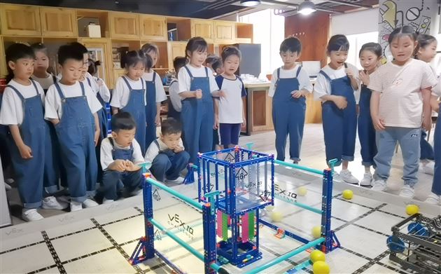幼小衔接，我们在行动——棠外实验幼儿园大班参观小学 