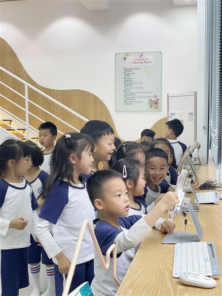 幼小衔接，我们在行动——棠外实验幼儿园大班参观小学