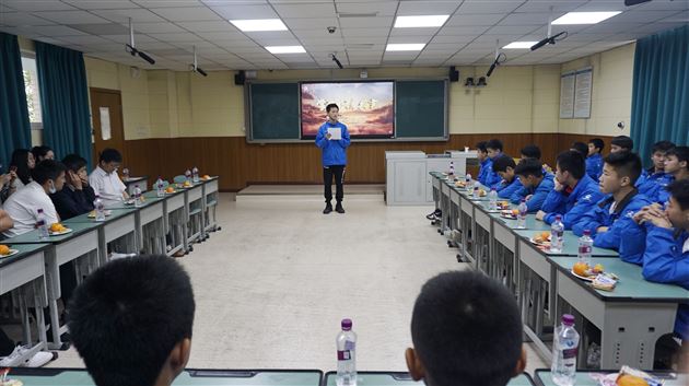 青春不散场 远行各生辉——棠外初2019级足球班举行毕业典礼 