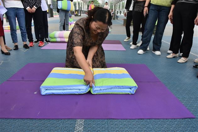 爱出者爱返 技精者业强——棠外初中开展生活老师技能大赛