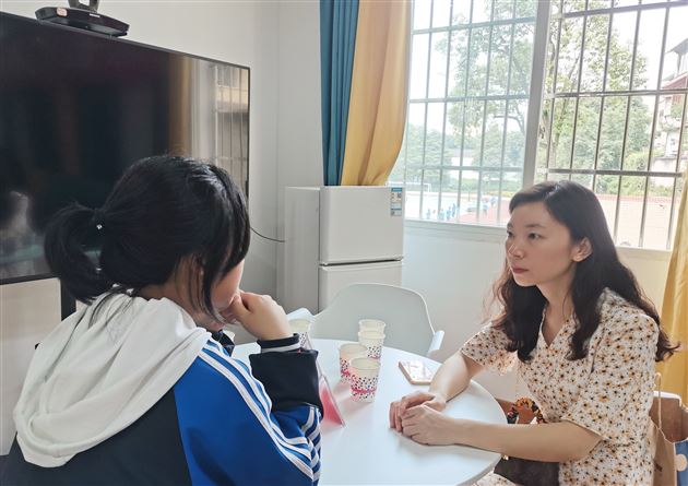 为心助力 自信迎考——棠外心育团队受邀参加双流区初三考前心理送教活动