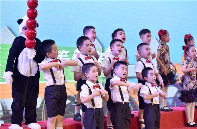 童声唱响童年 童心点亮未来——棠外附小第十四届“童声飞扬”班级合唱比赛 