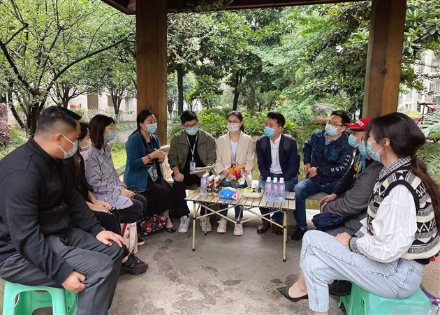 “三对一”家长会，让沟通零距离——记棠外附小二年级线下家长会