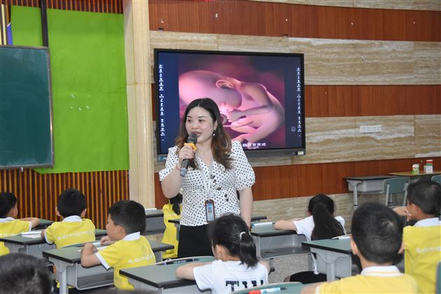 珍爱生命 保护自我——记棠外附小一年级生命健康教育活动 