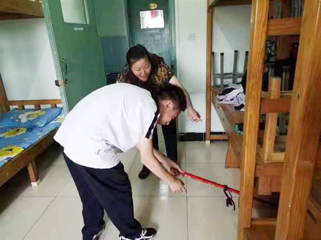 做最美的生活陪伴者——棠外高中举办生活老师技能大赛 