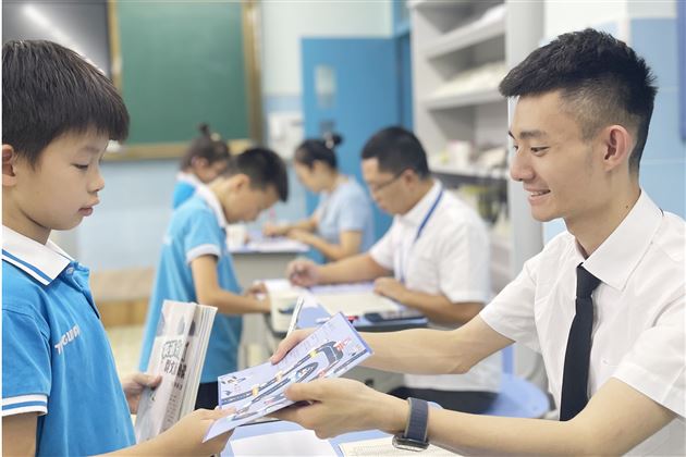 趣味闯关 快乐起航——棠外附小举行一、二年级学生智勇大闯关活动