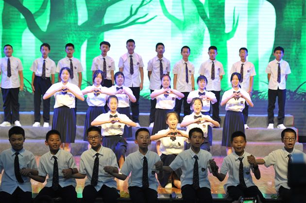 花开时节 逐梦起航——记棠外附小2022届毕业典礼 