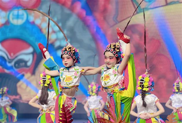 启航·奔赴星辰大海——记棠外实验幼儿园2022年毕业庆典 