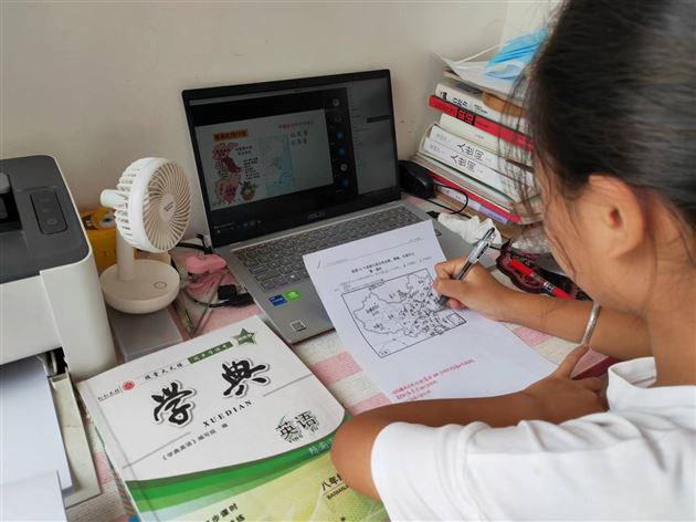 家庭课堂，别样风光 