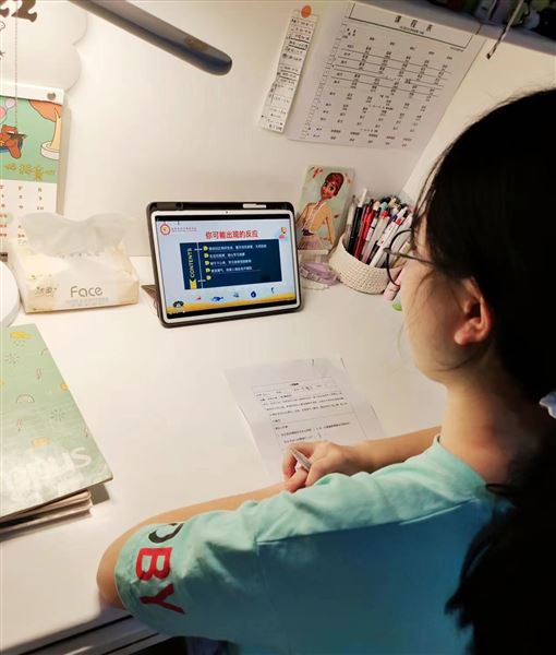 守护心灵 “疫”路相伴——棠外初中开展线上心理辅导