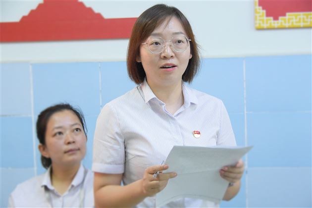 强化后备干部培养 助力学校优质发展——棠外初中党总支举行后备干部管理岗位师徒结对仪式