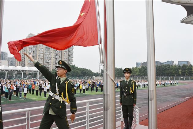 强素质·磨意志·开好局——棠外开展初2022级新生入学前教育活动 