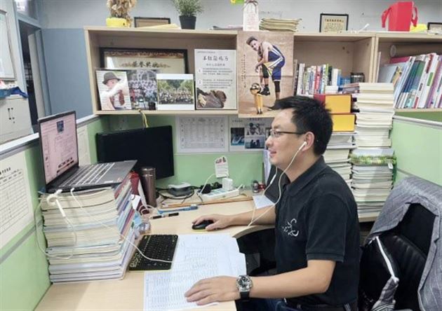 评审老师在线评审各赛项作品