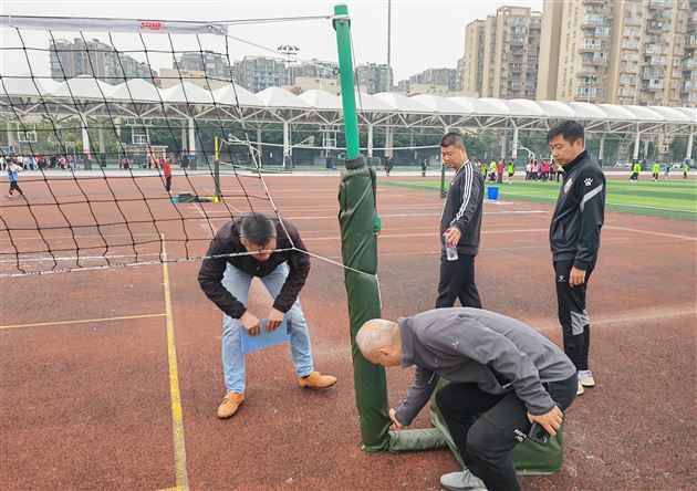 安全至上  常抓不懈——棠外体卫艺处开展艺体场馆安全大检查
