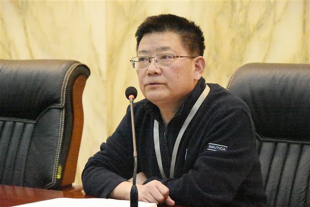 棠外初中部召开安全工作专题会 