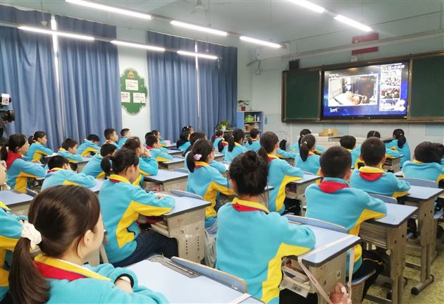 筑梦天宫课堂 追寻航天梦想——棠外附小观看天宫课堂第三课