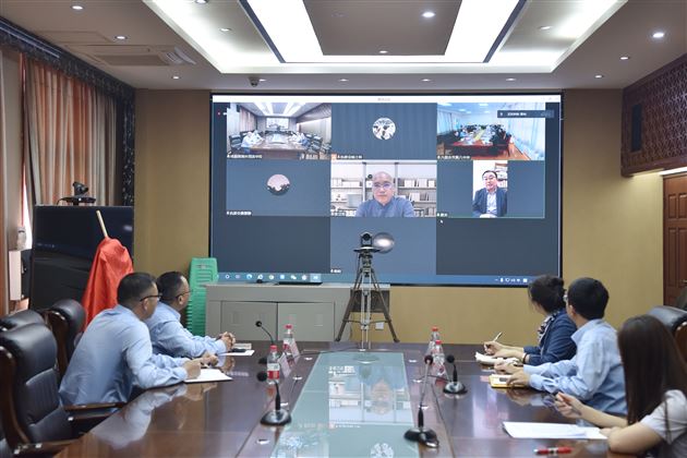 高端引领促合作  大中一贯育人才——南开大学历史学院与我校举行“历史学高中基础人才培养教学基地”揭牌仪式