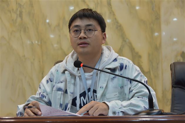 棠外初中召开“师培骨干团队”专题工作会