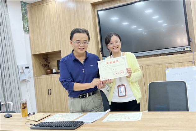 腹有诗书气自华，读书万卷始神通——刘旭工作室读书活动分享