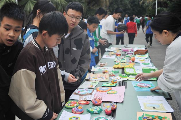 棠外初2022级开展“玩转细胞”模型制作大赛