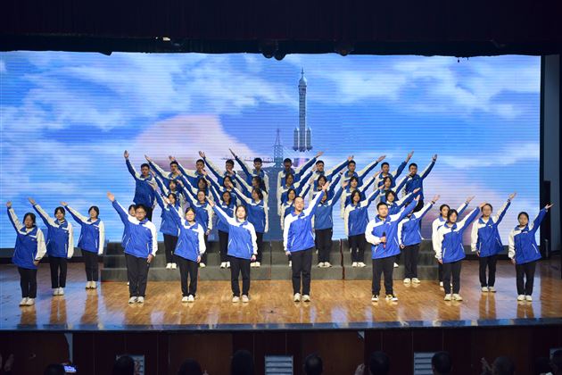 雅言传承文明 经典浸润人生——棠外高2021级国学班经典诵读活动