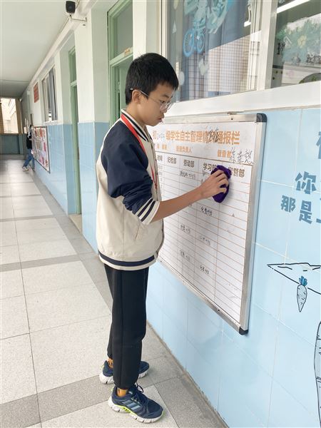 棠外初一学生会自主管理工作启航